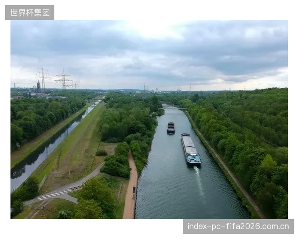 德国埃森湖联赛启用DLR风速雷达补偿协议，确保极端天气下转播画面的稳定性